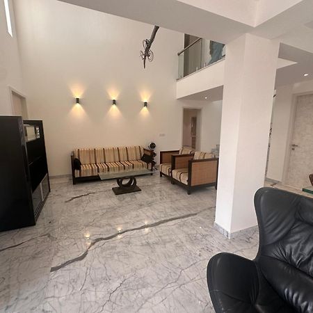 Ferienwohnung Mizzle Exotica Lonavla Exterior foto