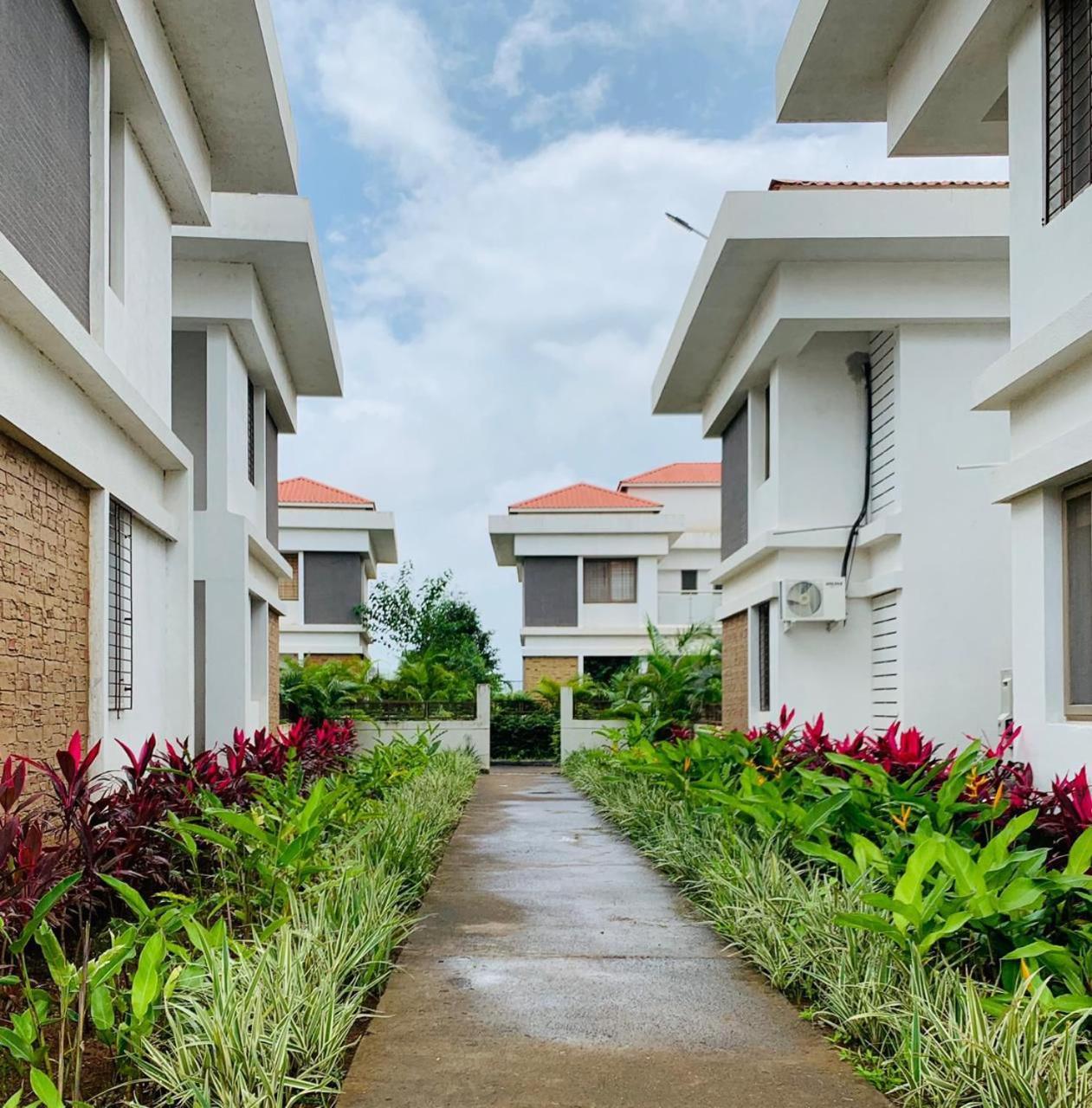 Ferienwohnung Mizzle Exotica Lonavla Exterior foto