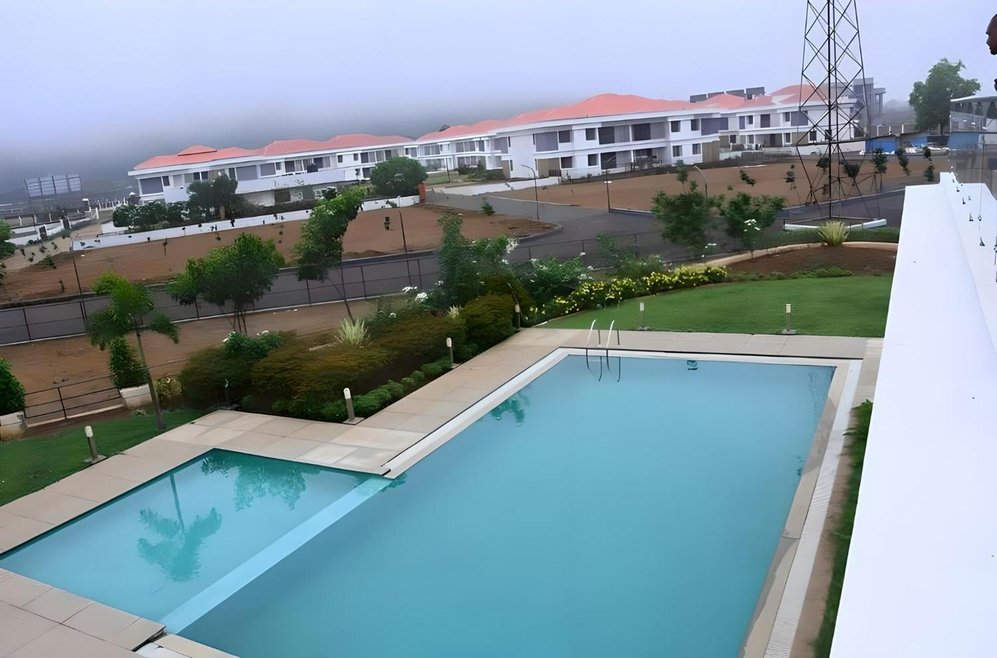 Ferienwohnung Mizzle Exotica Lonavla Exterior foto
