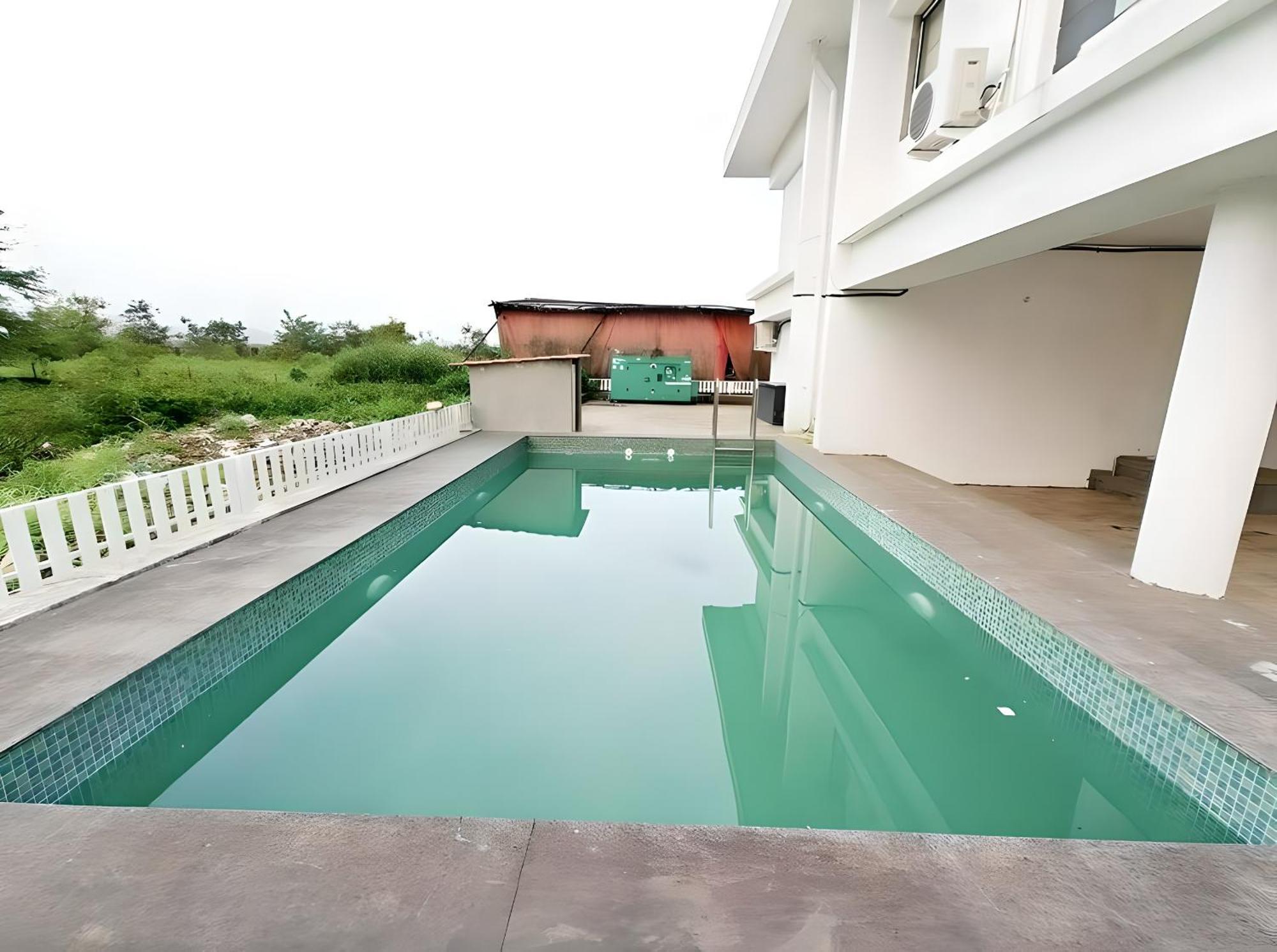 Ferienwohnung Mizzle Exotica Lonavla Exterior foto